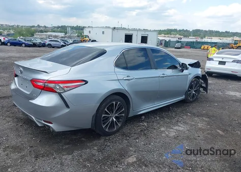 2018 Toyota Camry Se из США, поврежденный, VIN 4T1B11HK8JU649942